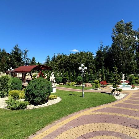 Pokoje Goscinne Anna Airport Modlin Nowy Dwór Mazowiecki Extérieur photo